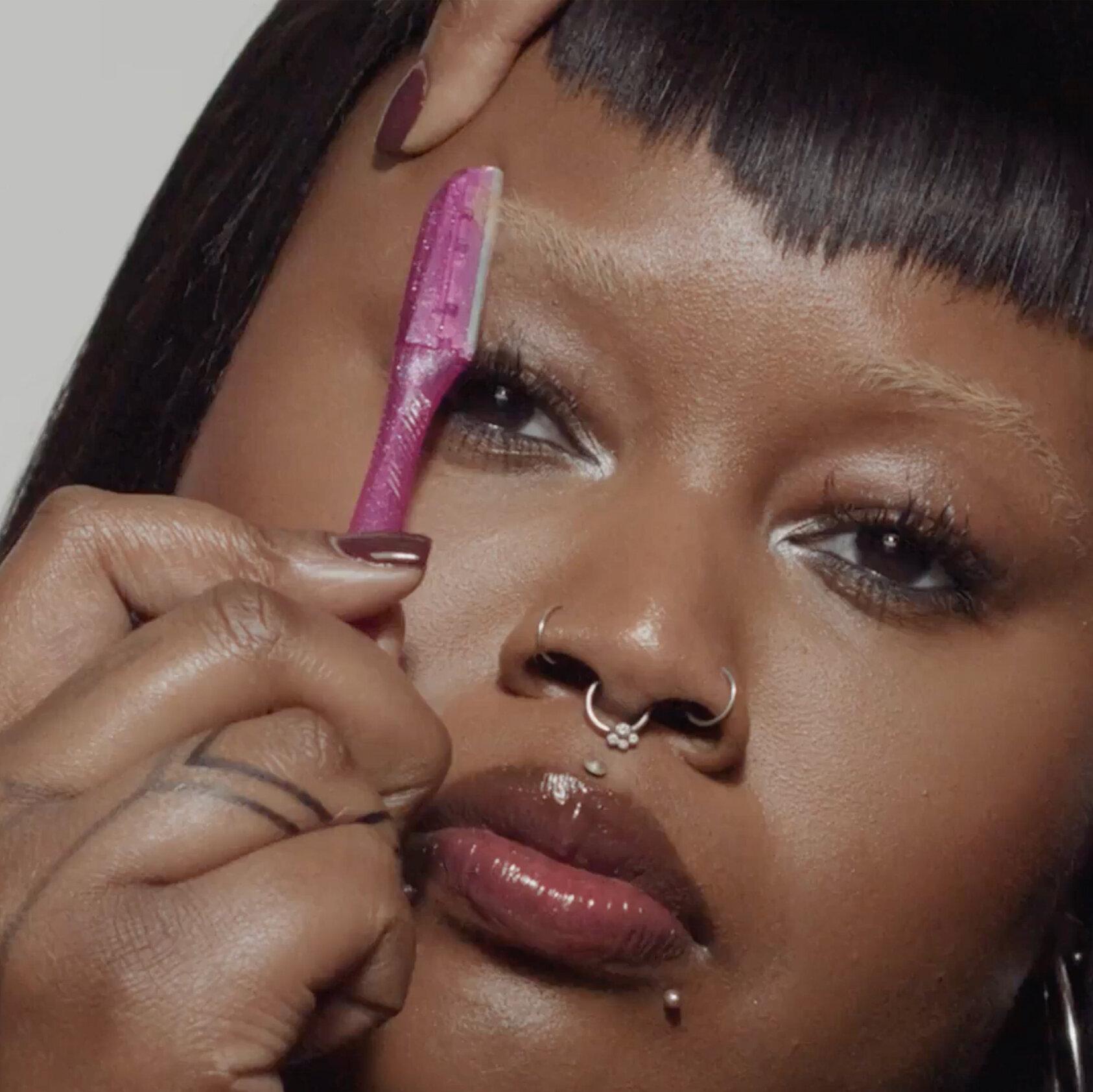 Correction des sourcils à Genève